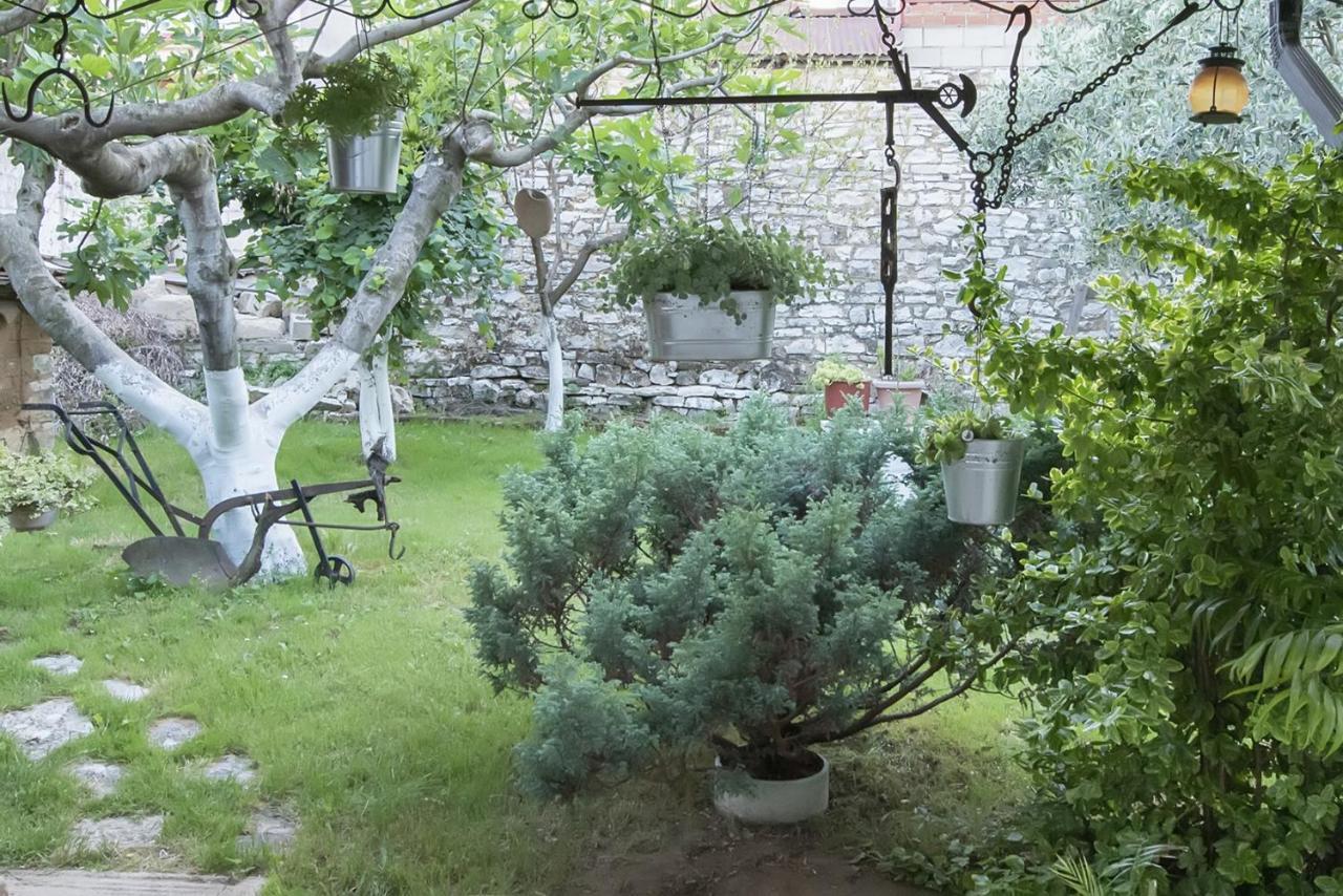 Aiwa Διαμέρισμα 130Τμ 1Ου Ορόφου Σε Διώροφη Οικία Anatoli  Exterior photo